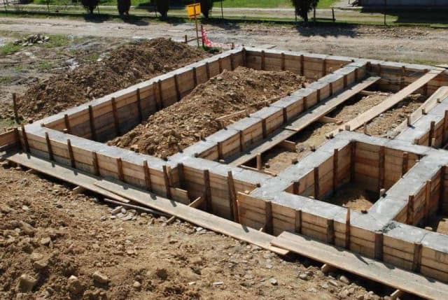 Co to fundament? Kluczowe znaczenie w budownictwie i nie tylko