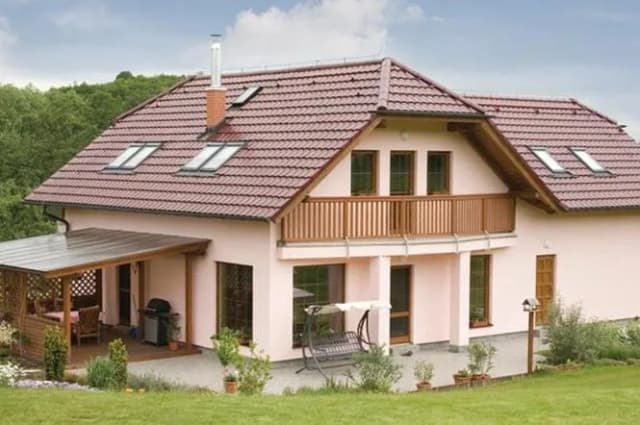 Dach naczółkowy - wyjątkowe cechy i korzyści w architekturze Dach naczółkowy - wyjątkowe cechy i korzyści w architekturze