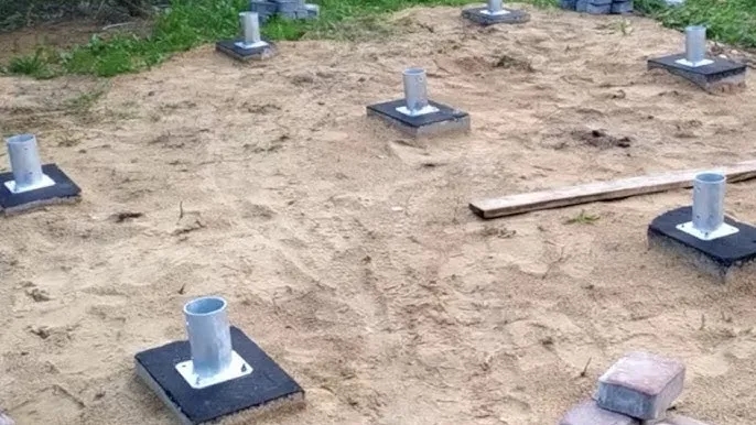 Jaki fundament pod altankę drewnianą? Porównanie i najlepsze opcje